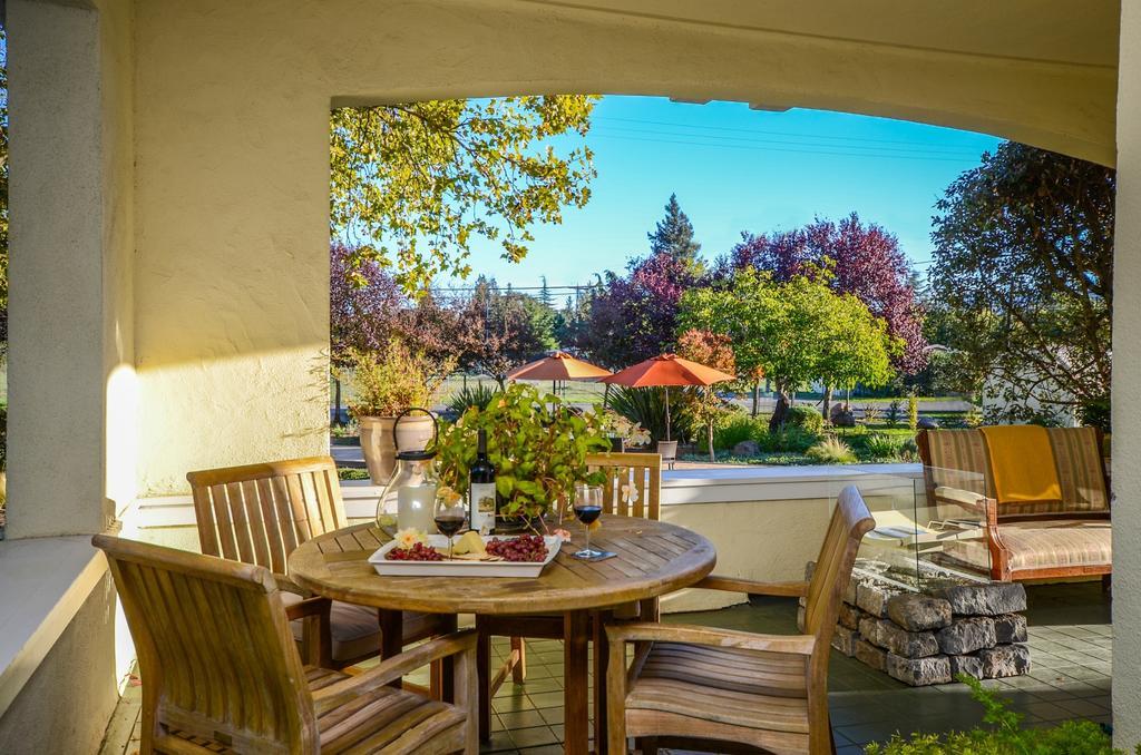 Casa Bella Inn Kenwood エクステリア 写真